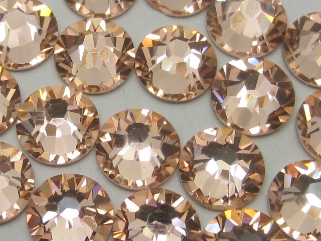 72 pcs. 20ss LIGHT PEACH FLATBACK European Rhinestones